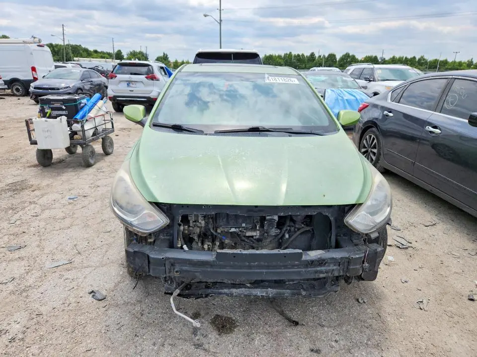 2012 HYUNDAI ACCENT SE  