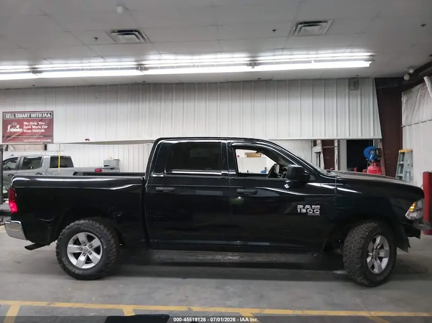 2022 RAM 1500 CLASSIC SLT  4X2 5'7 BOX