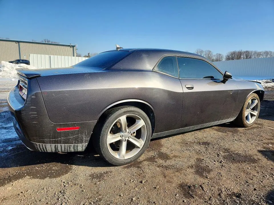 2016 DODGE CHALLENGER SXT  