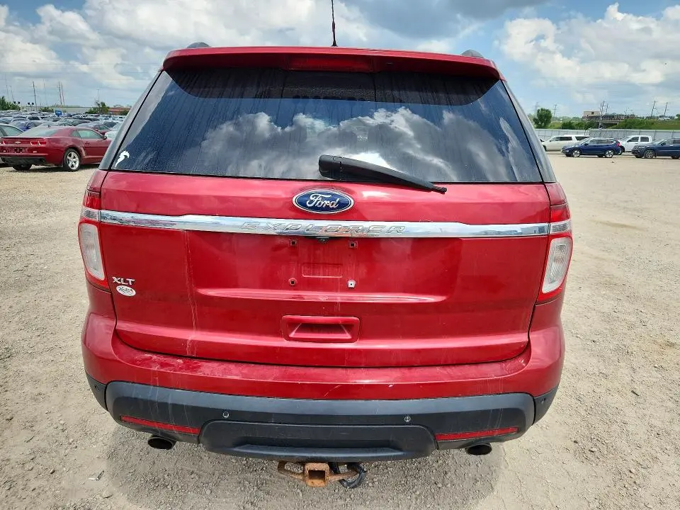 2011 FORD EXPLORER XLT  
