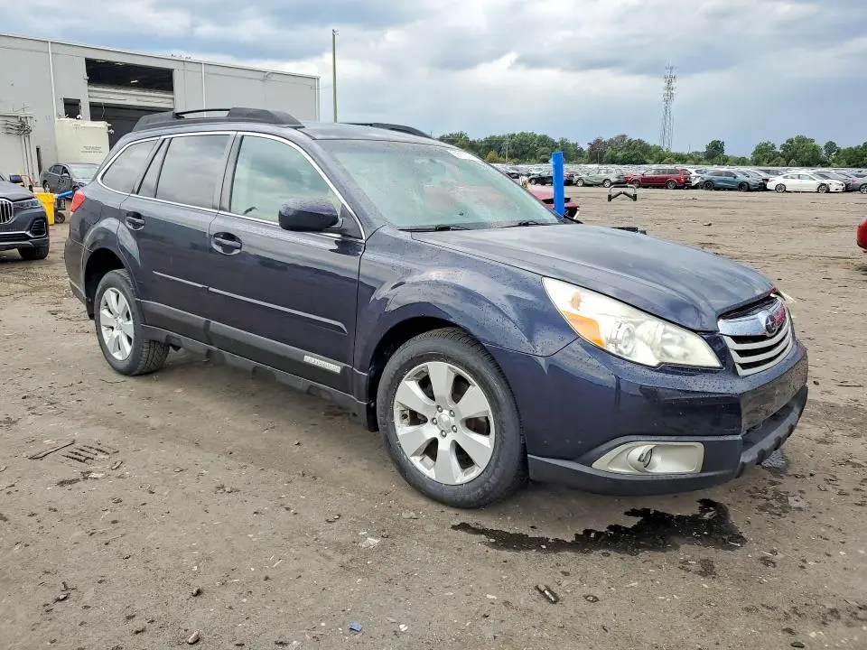 2012 SUBARU OUTBACK   