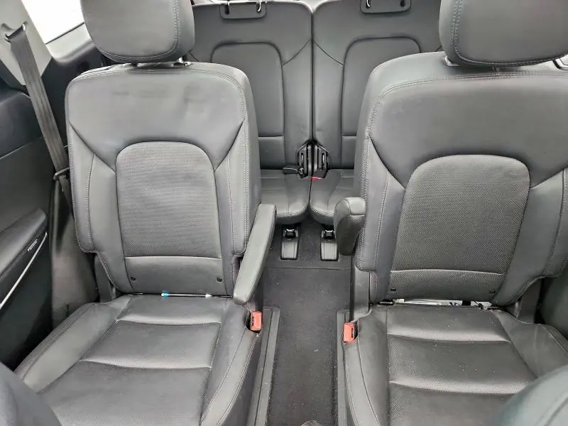 2017 HYUNDAI SANTA FE SE ULTIMATE  