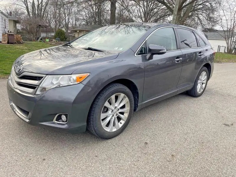 2013 TOYOTA VENZA XLE  