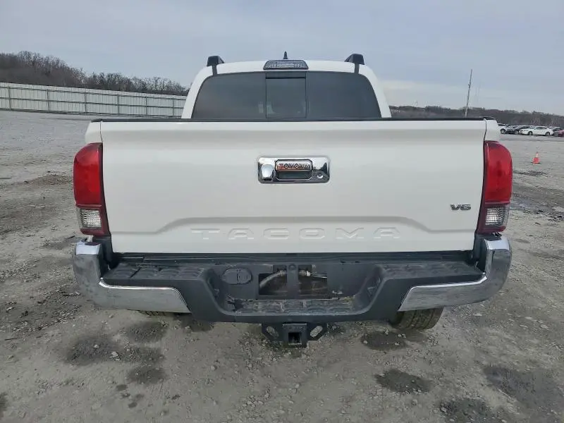 2018 TOYOTA TACOMA DOUBLE CAB  