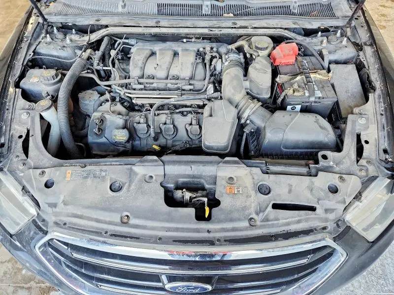 2013 FORD TAURUS SE  