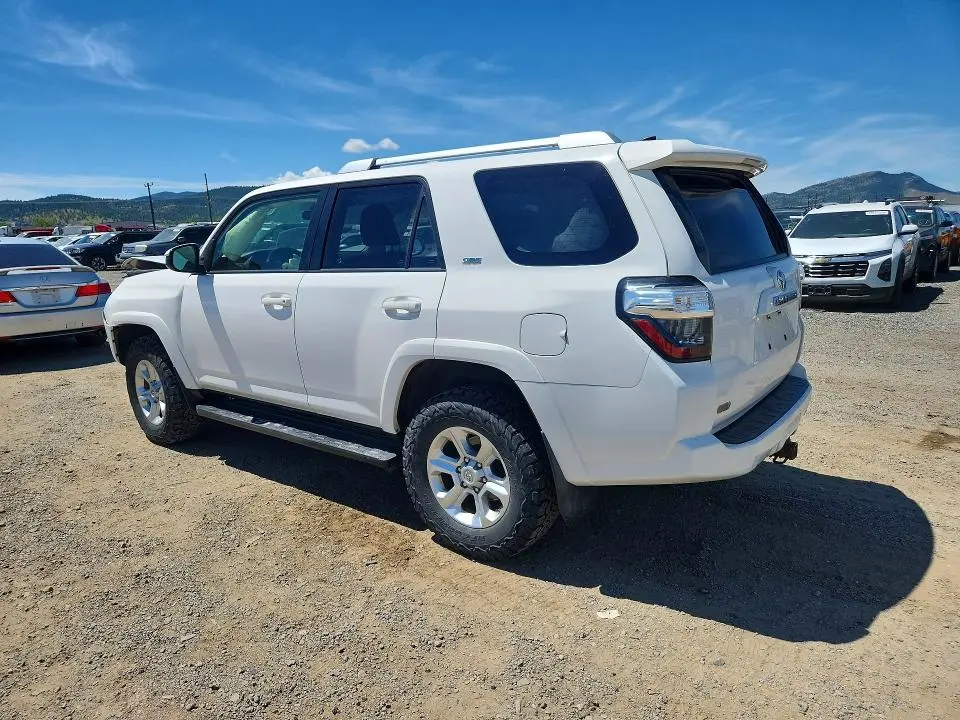 2017 TOYOTA 4RUNNER SR5  