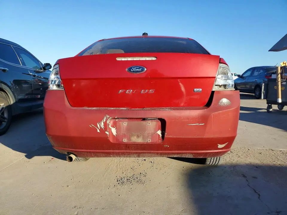 2010 FORD FOCUS SE  