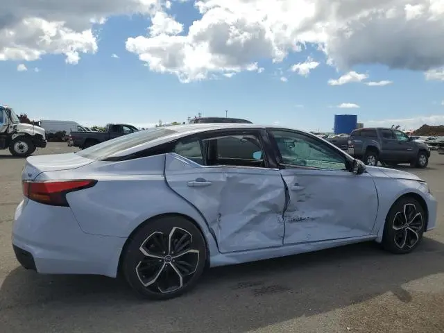 2024 NISSAN ALTIMA SR  