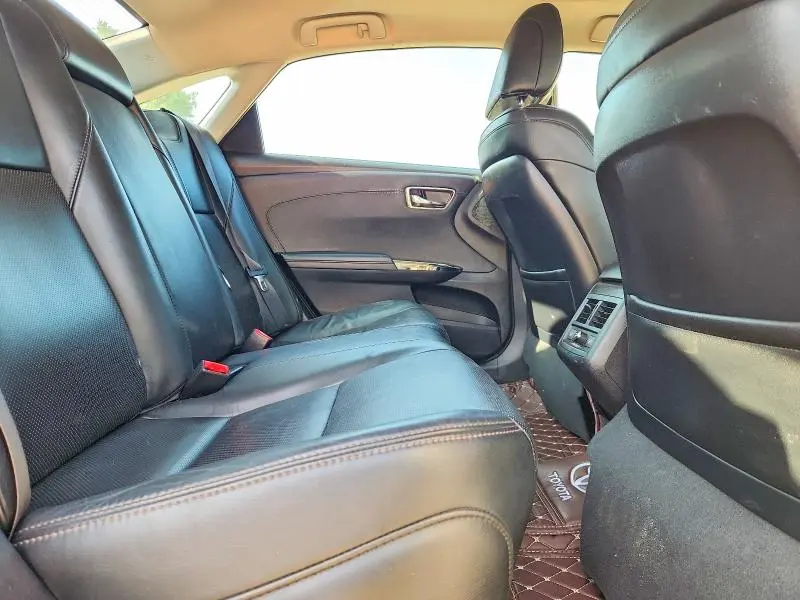 2016 TOYOTA AVALON LIMITED  