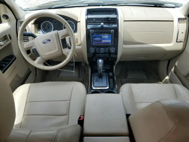 2010 FORD ESCAPE LIMITED  