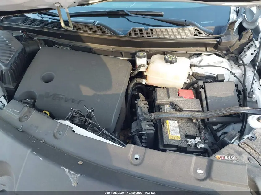 2023 CHEVROLET TRAVERSE FWD LT CLOTH