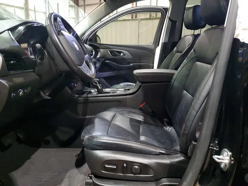 2021 CHEVROLET TRAVERSE LT  