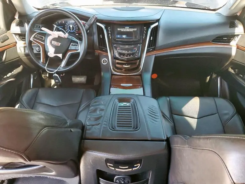 2018 CADILLAC ESCALADE ESV LUXURY  