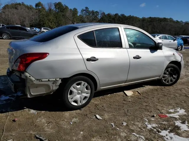 2015 NISSAN VERSA S