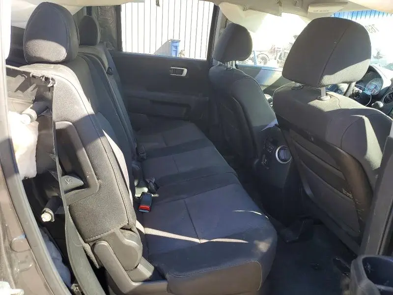 2011 HONDA PILOT EX  