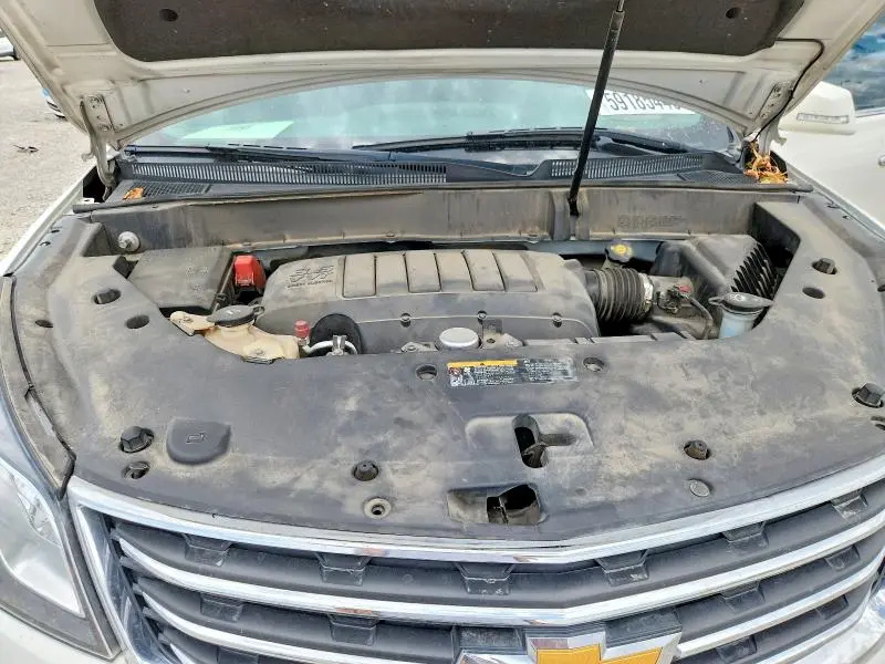 2013 CHEVROLET TRAVERSE LT  