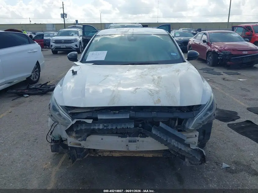 2020 NISSAN ALTIMA SR FWD