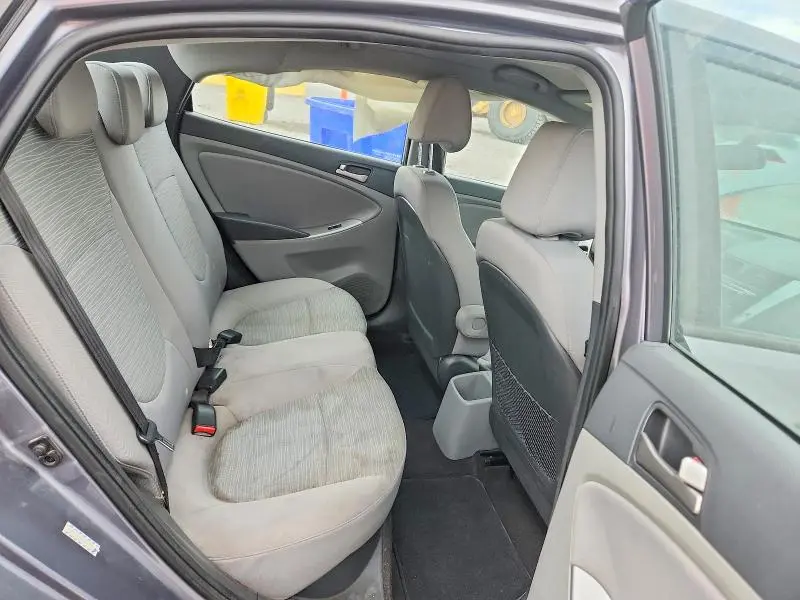 2015 HYUNDAI ACCENT GLS  