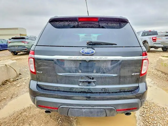 2011 FORD EXPLORER XLT  