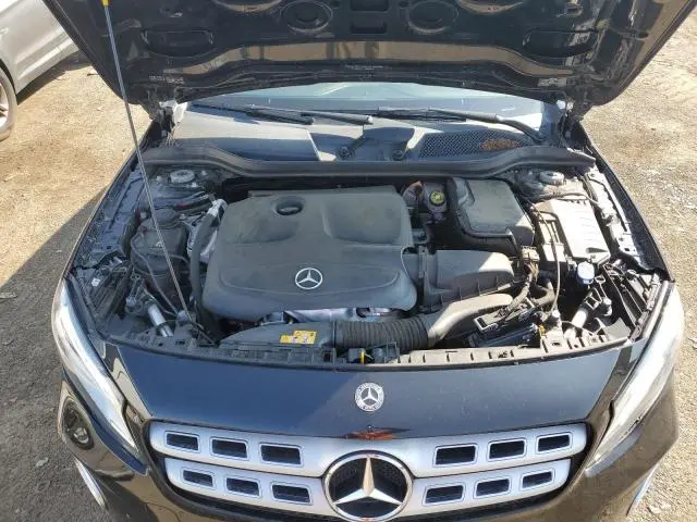 2018 MERCEDES-BENZ GLA 250  