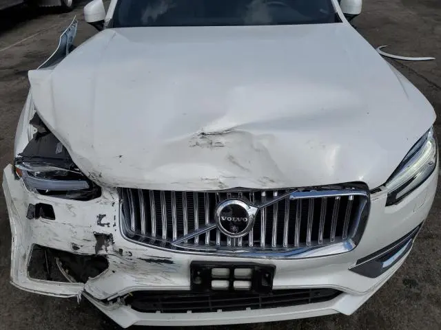 2024 VOLVO XC90 PLUS