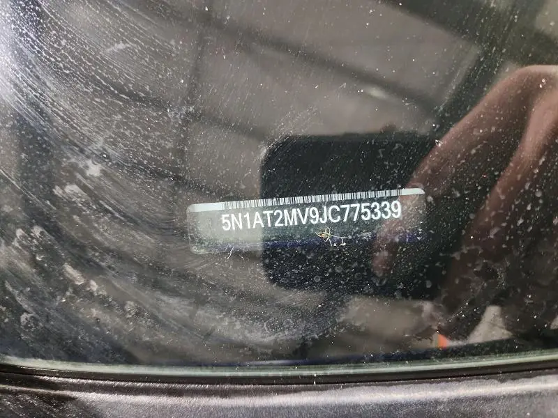 2018 NISSAN ROGUE S  