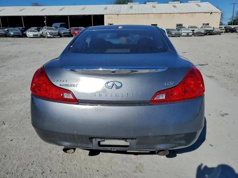 2010 INFINITI G37 BASE  