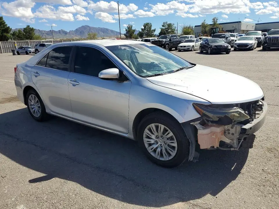 2012 TOYOTA CAMRY LE  