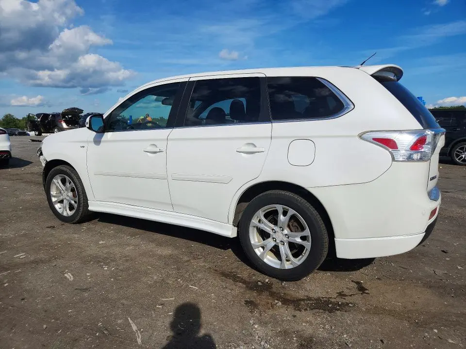 2014 MITSUBISHI OUTLANDER GT  