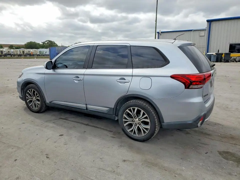 2016 MITSUBISHI OUTLANDER ES  