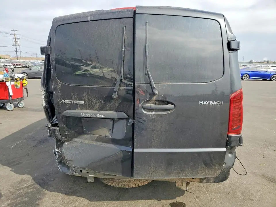 2023 MERCEDES-BENZ METRIS   