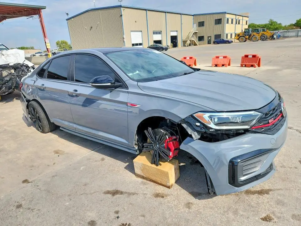 2021 VOLKSWAGEN JETTA GLI  