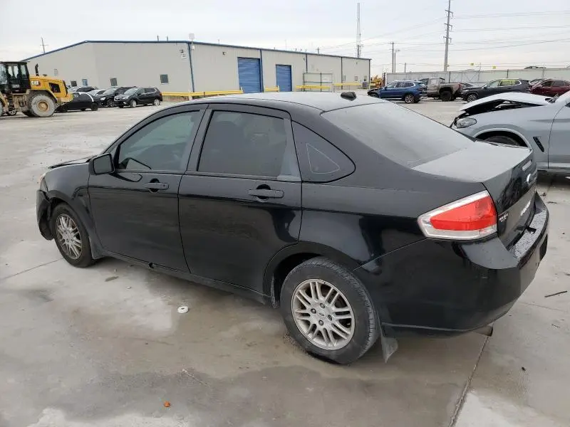 2010 FORD FOCUS SE  