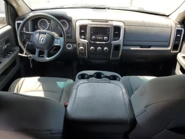 2013 RAM 1500 SLT  