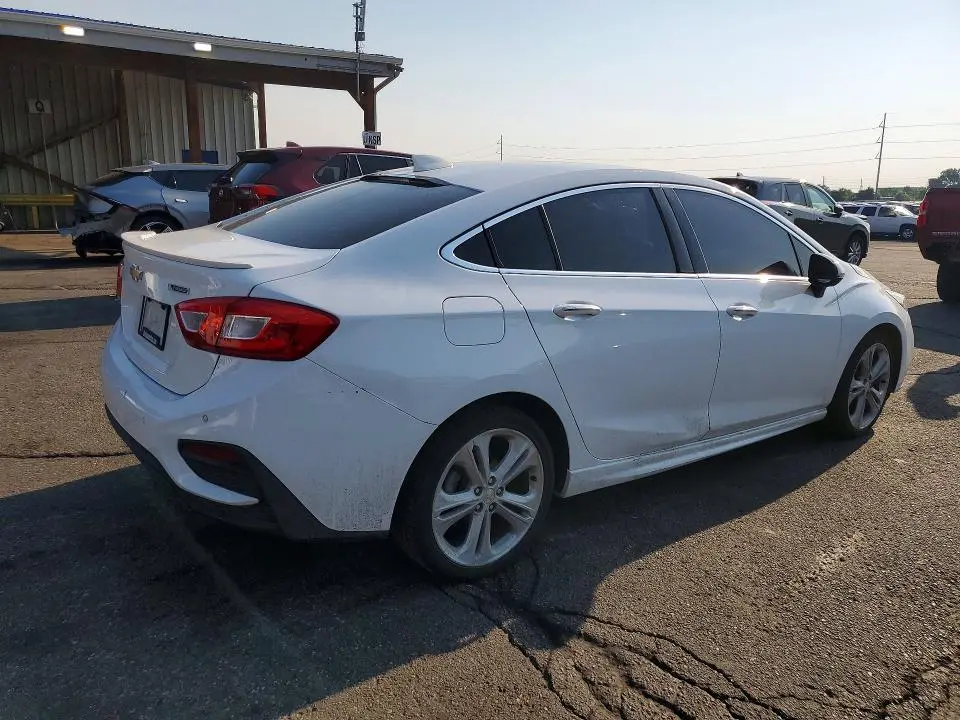 2016 CHEVROLET CRUZE PREMIER  