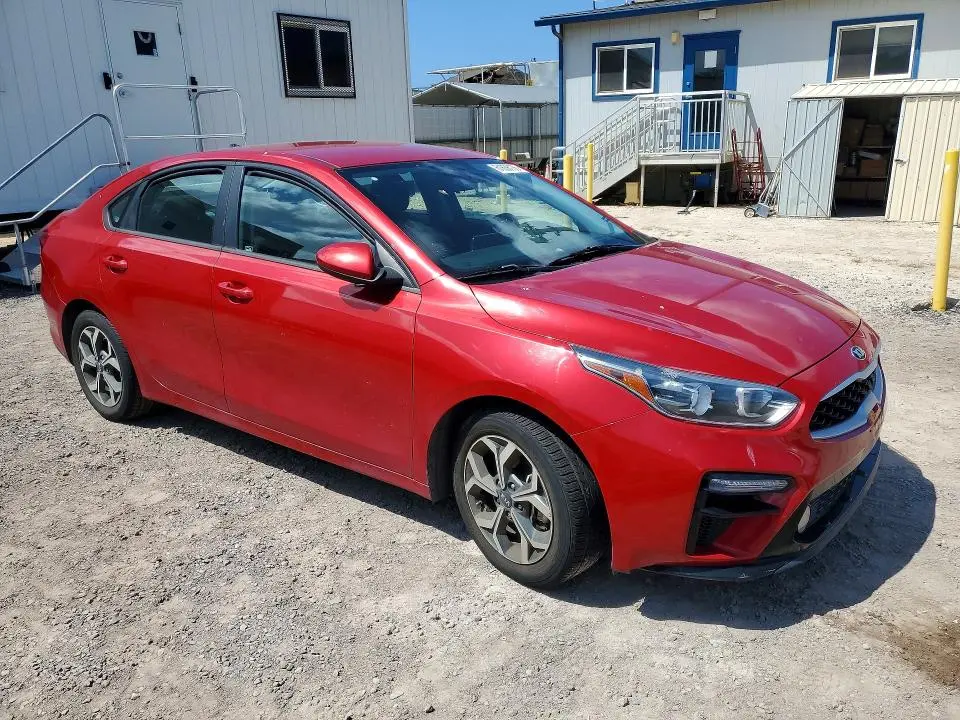 2021 KIA FORTE LXS  