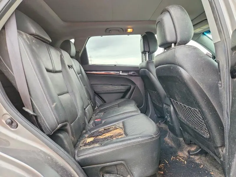 2014 KIA SORENTO SX  