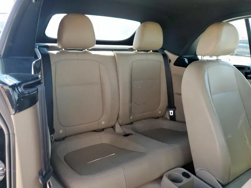 2013 VOLKSWAGEN BEETLE   