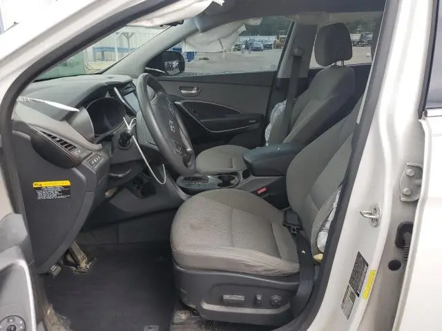 2017 HYUNDAI SANTA FE SE  