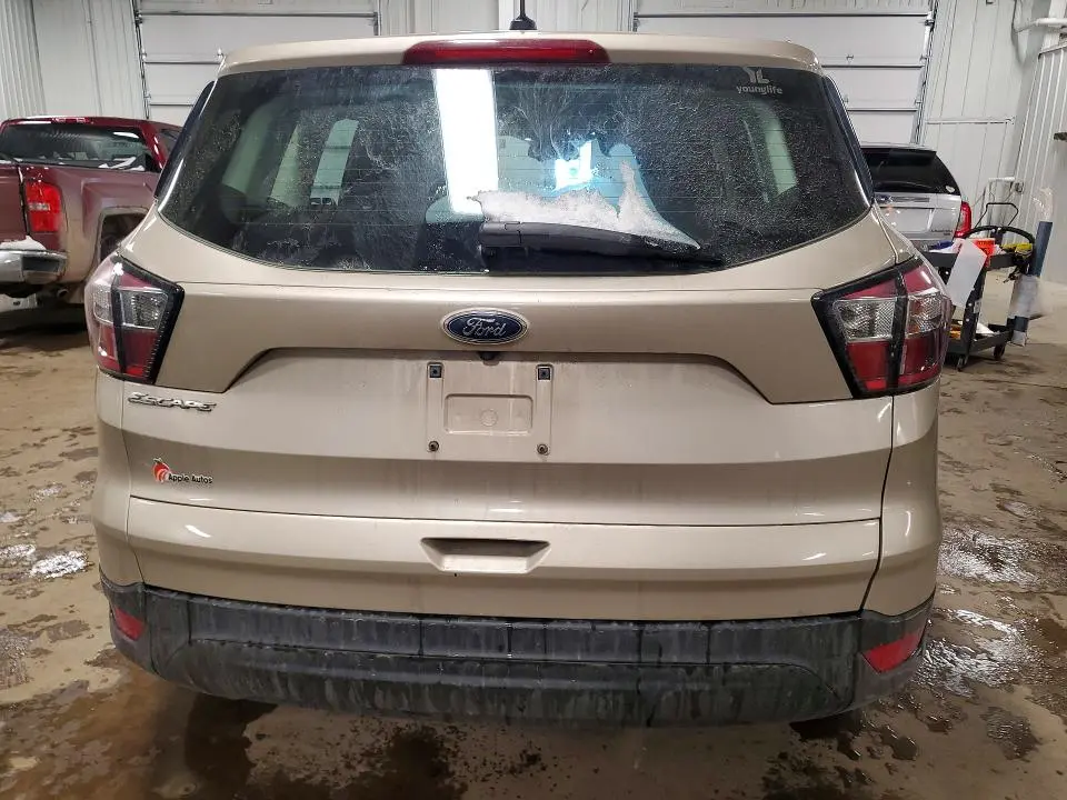 2018 FORD ESCAPE S  