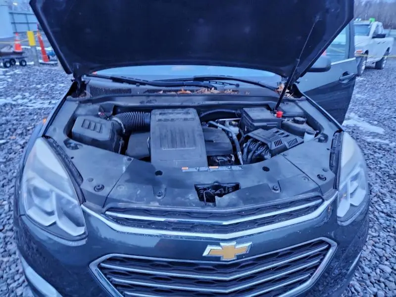 2017 CHEVROLET EQUINOX LT  