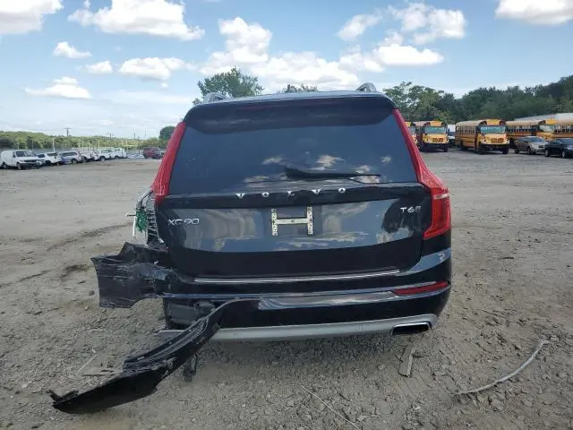 2016 VOLVO XC90 T6