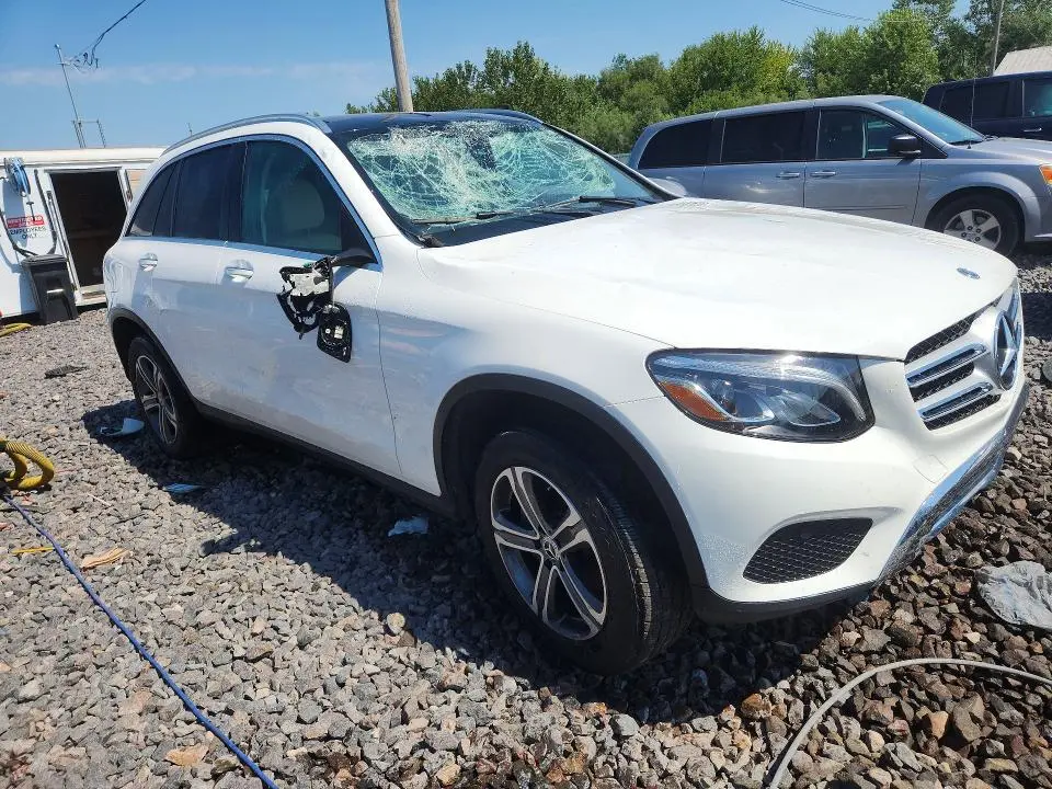2019 MERCEDES-BENZ GLC 300 4MATIC  