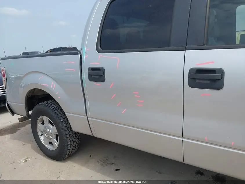 2011 FORD F-150 XLT