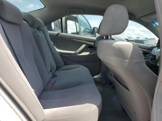 2010 TOYOTA CAMRY BASE  