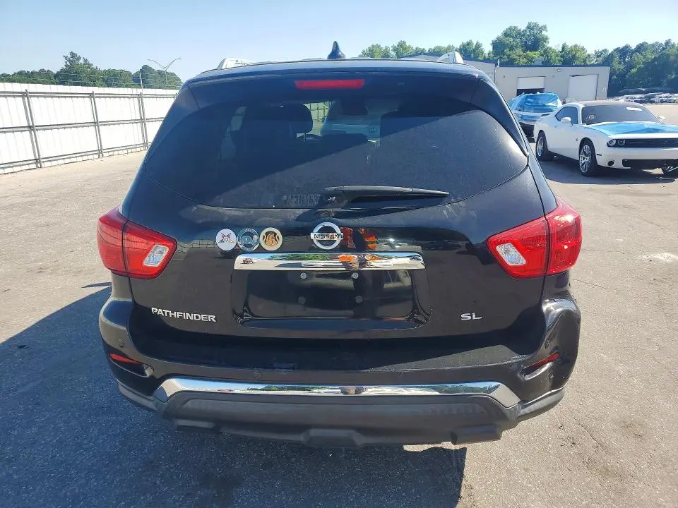 2020 NISSAN PATHFINDER SL  