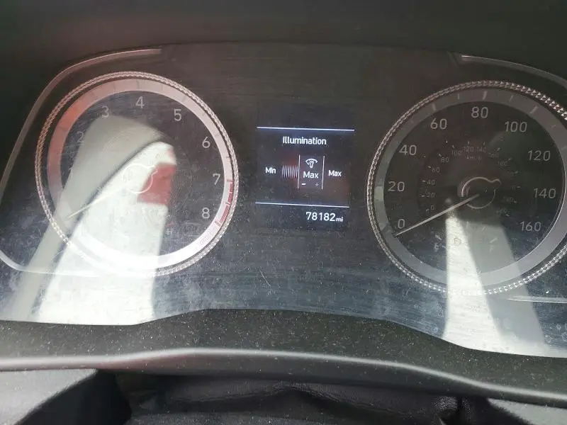 2021 HYUNDAI SONATA SE  