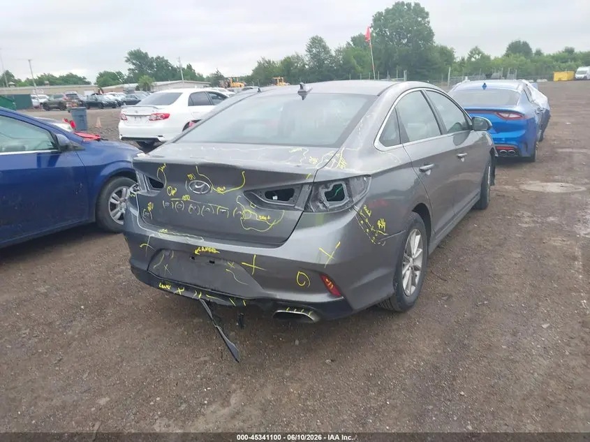 2018 HYUNDAI SONATA SE