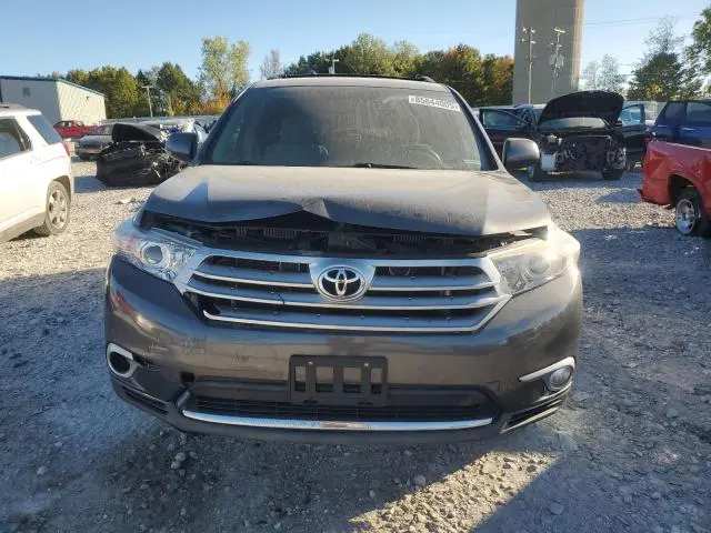 2011 TOYOTA HIGHLANDER BASE  