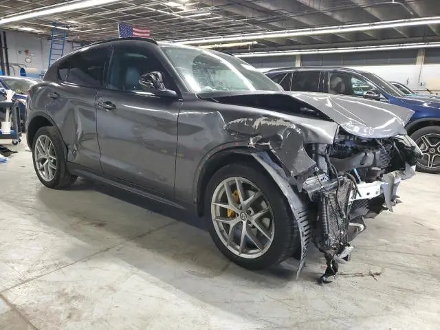 2018 ALFA ROMEO STELVIO TI SPORT  
